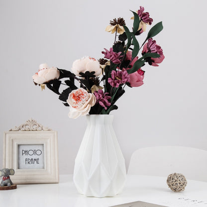 Graceful Modern Flower Vase