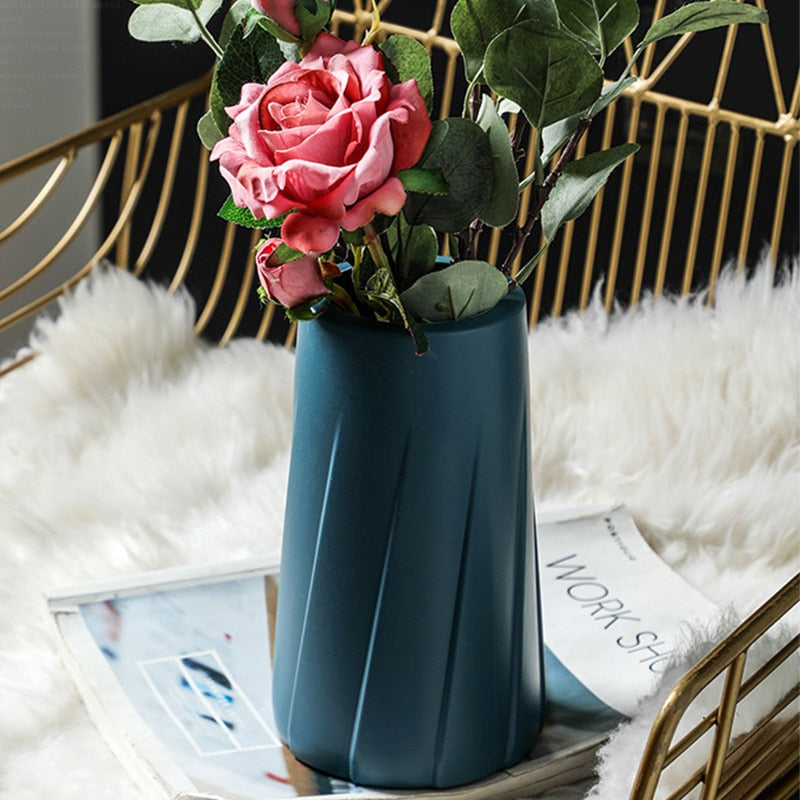 Morandi Plastic Vase