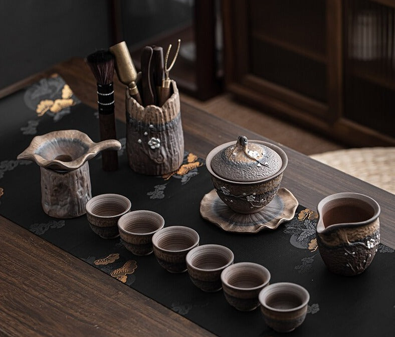 Historic Chinoiserie Teaware Set