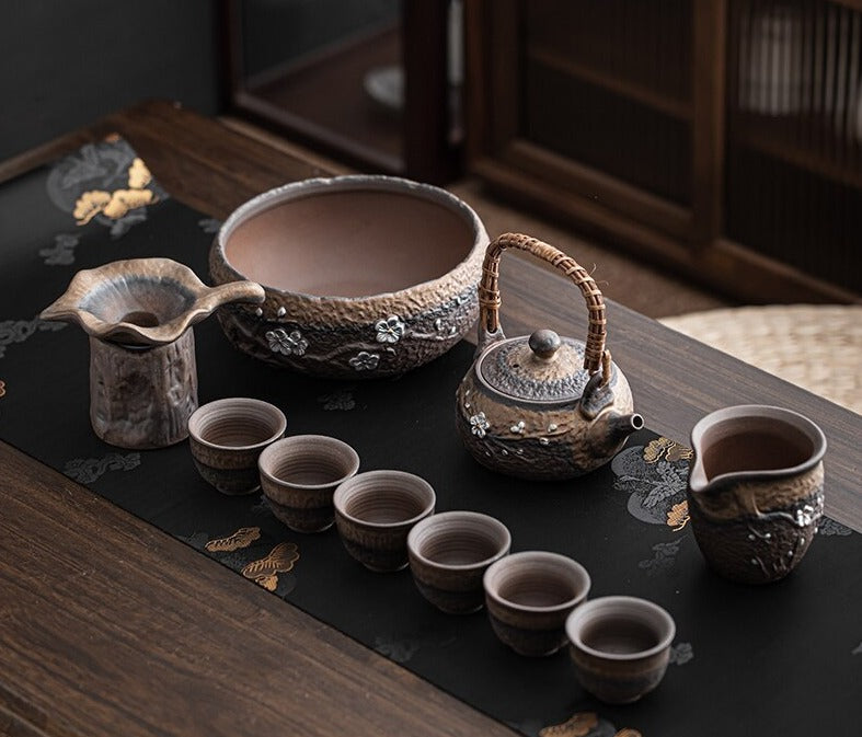 Historic Chinoiserie Teaware Set