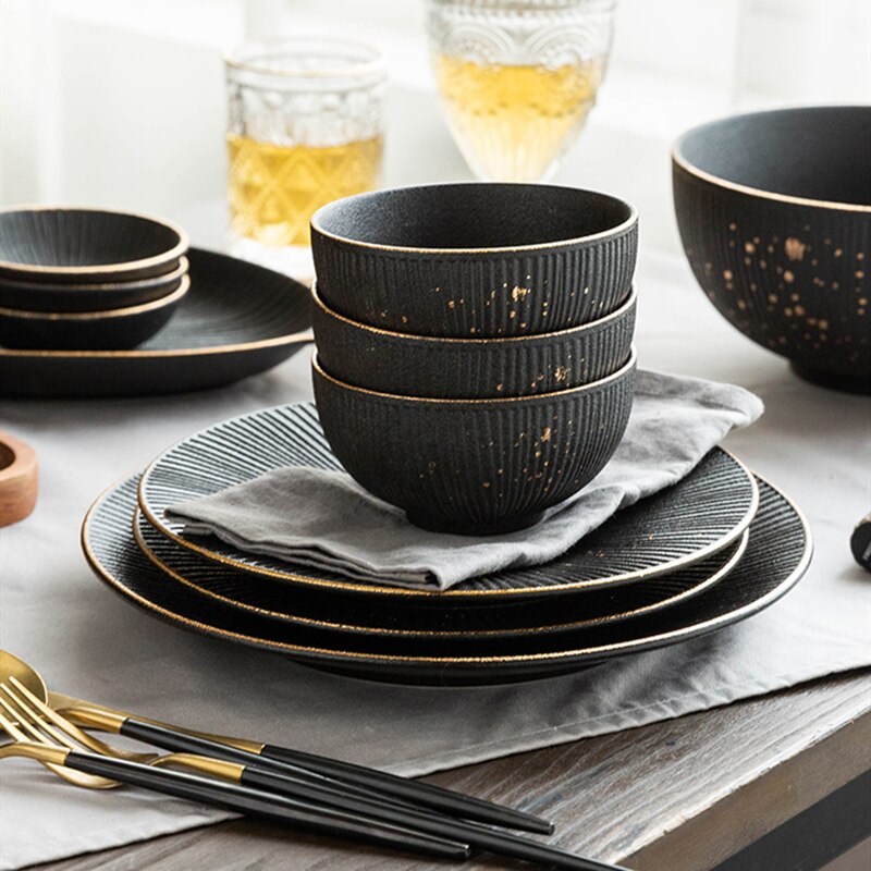 Noir Chic Dinnerware Set