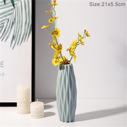 Graceful Modern Flower Vase