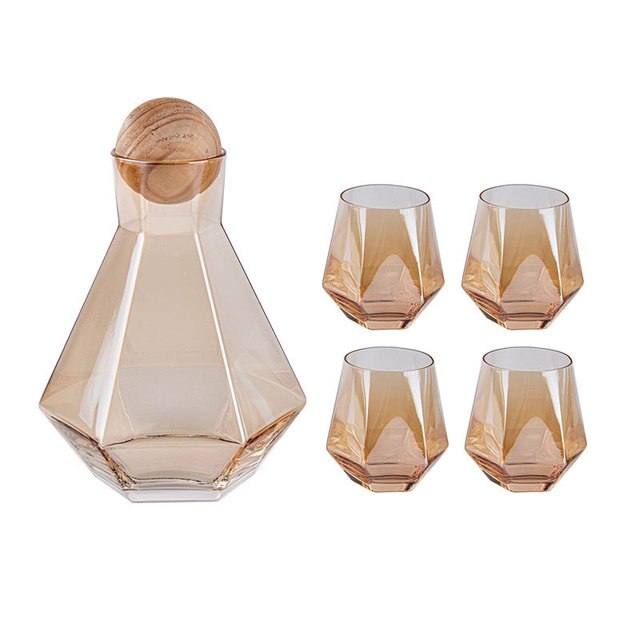 Gemcut Carafe set