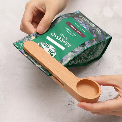 Dual-Use Wooden Measuring  Spoon and Sealing Clip