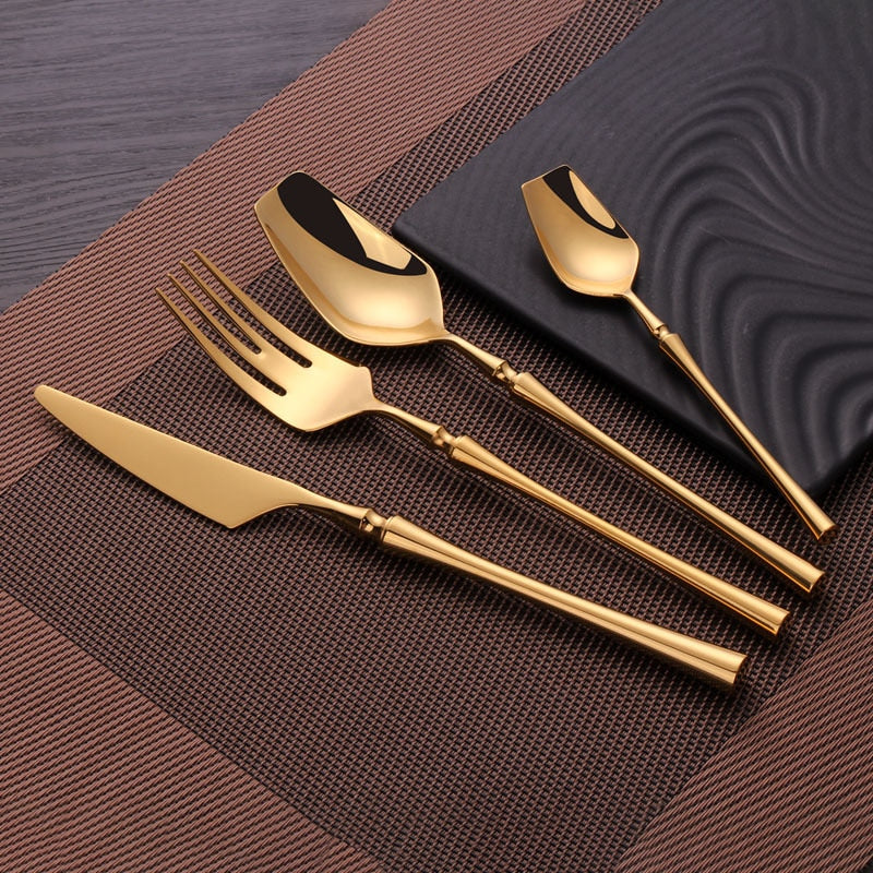 Luxurious Cutlery Set